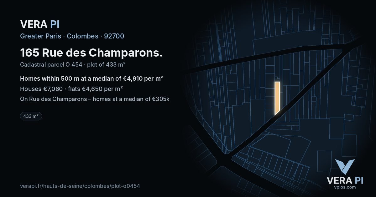 165 Rue des Champarons, Colombes at night – the plot lit, the parcels around coloured by the prices near them