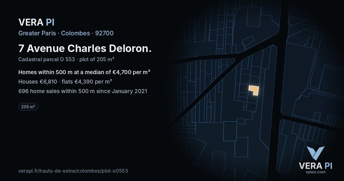 7 Avenue Charles Deloron, Colombes at night – the plot lit, the parcels around coloured by the prices near them