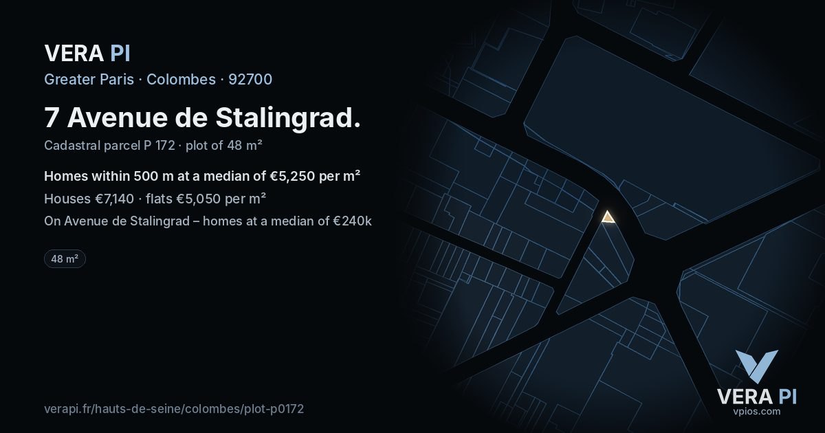 7 Avenue de Stalingrad, Colombes at night – the plot lit, the parcels around coloured by the prices near them