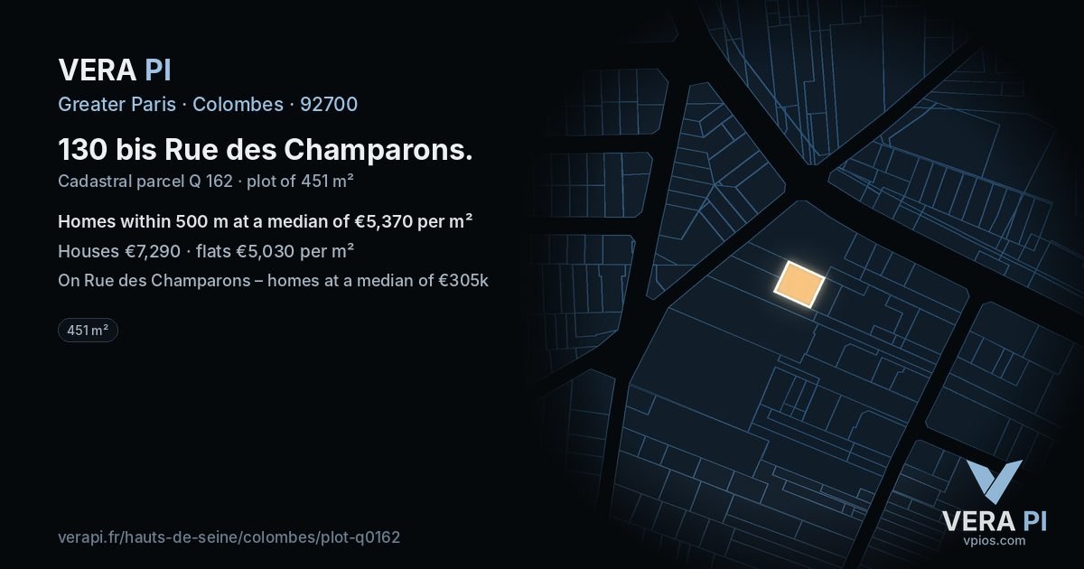 130 bis Rue des Champarons, Colombes at night – the plot lit, the parcels around coloured by the prices near them