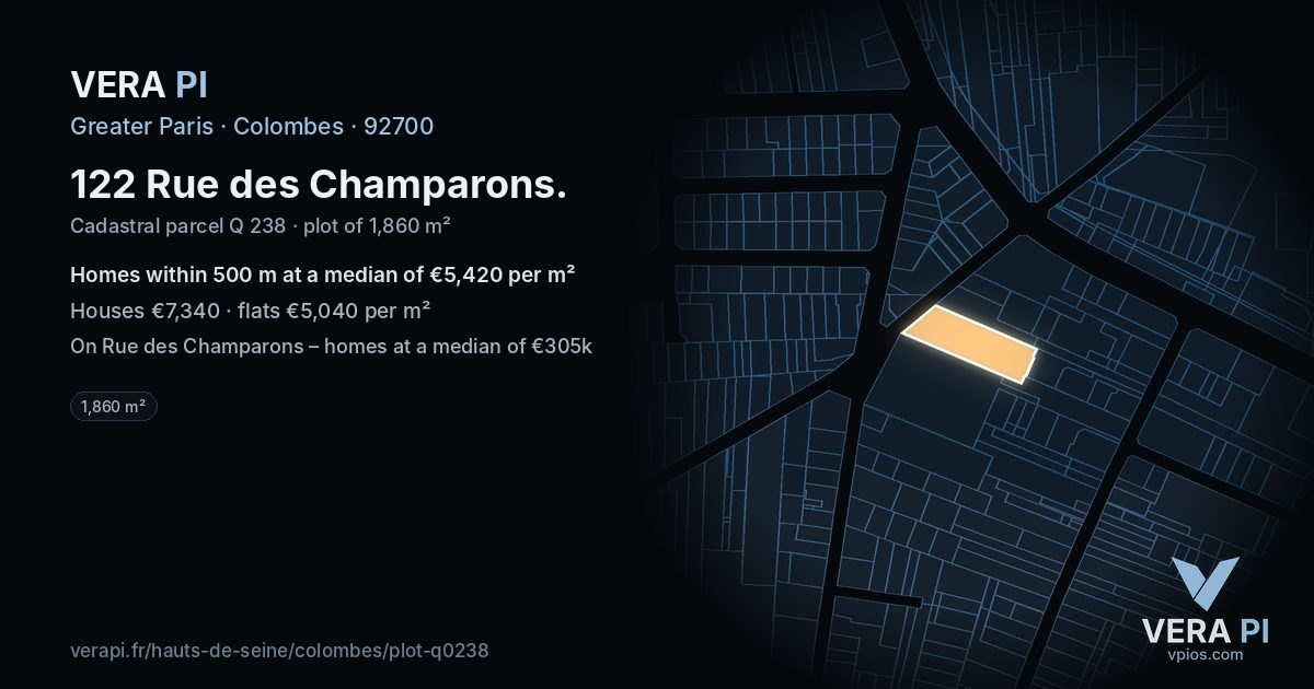 122 Rue des Champarons, Colombes at night – the plot lit, the parcels around coloured by the prices near them