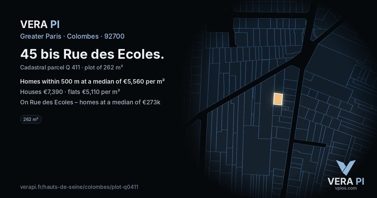 45 bis Rue des Ecoles, Colombes at night – the plot lit, the parcels around coloured by the prices near them