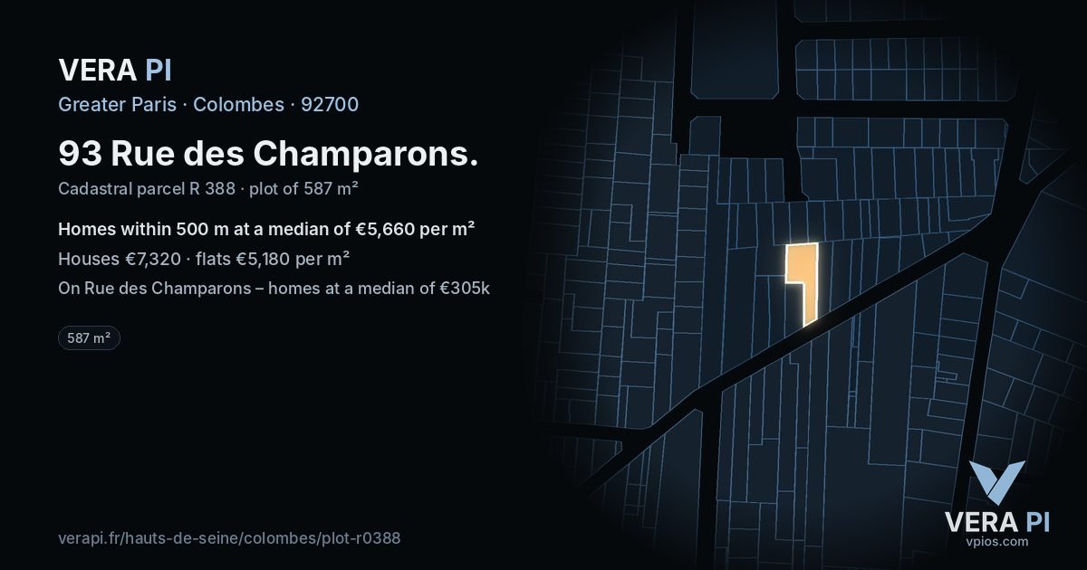 93 Rue des Champarons, Colombes at night – the plot lit, the parcels around coloured by the prices near them