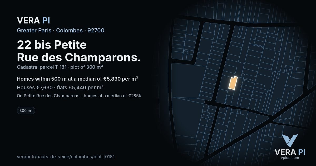 22 bis Petite Rue des Champarons, Colombes at night – the plot lit, the parcels around coloured by the prices near them