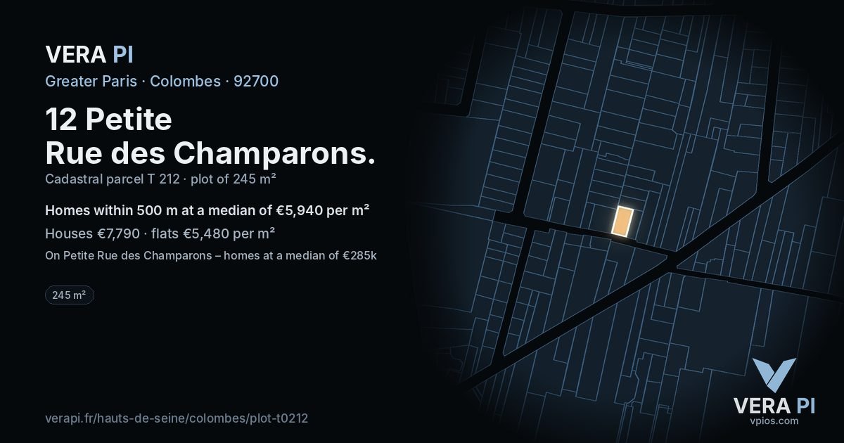 12 Petite Rue des Champarons, Colombes at night – the plot lit, the parcels around coloured by the prices near them