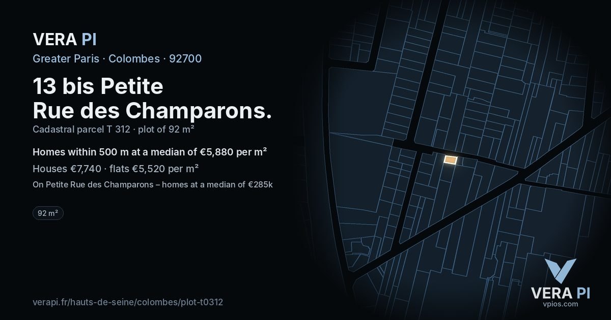 13 bis Petite Rue des Champarons, Colombes at night – the plot lit, the parcels around coloured by the prices near them