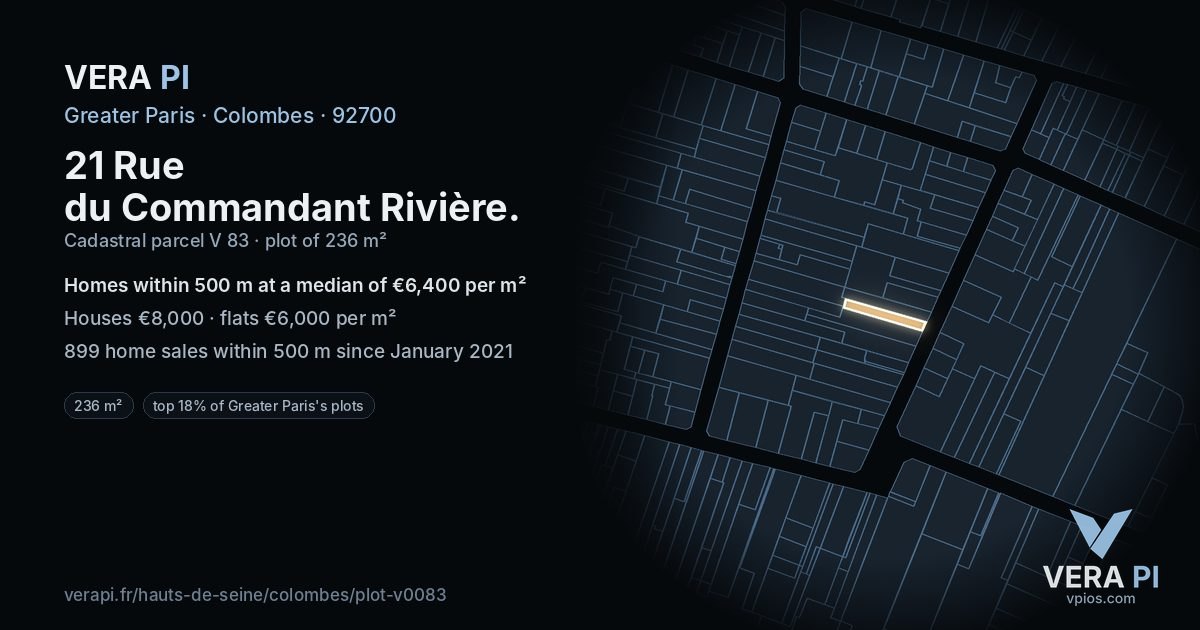 21 Rue du Commandant Rivière, Colombes at night – the plot lit, the parcels around coloured by the prices near them