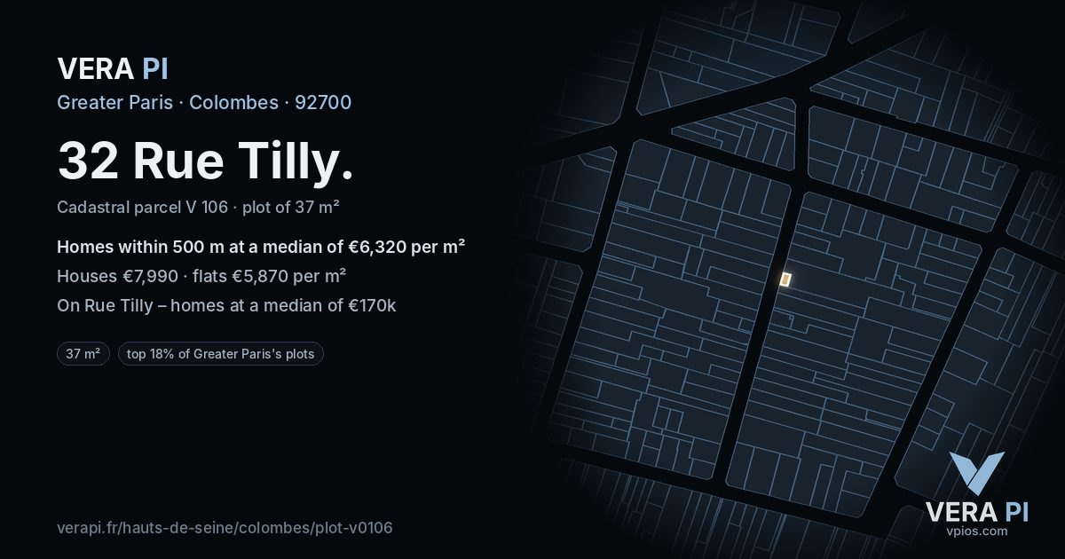 32 Rue Tilly, Colombes at night – the plot lit, the parcels around coloured by the prices near them