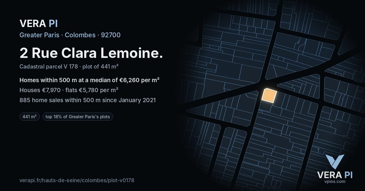 2 Rue Clara Lemoine, Colombes at night – the plot lit, the parcels around coloured by the prices near them