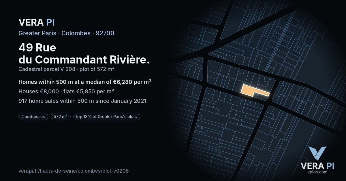 49 Rue du Commandant Rivière, Colombes at night – the plot lit, the parcels around coloured by the prices near them