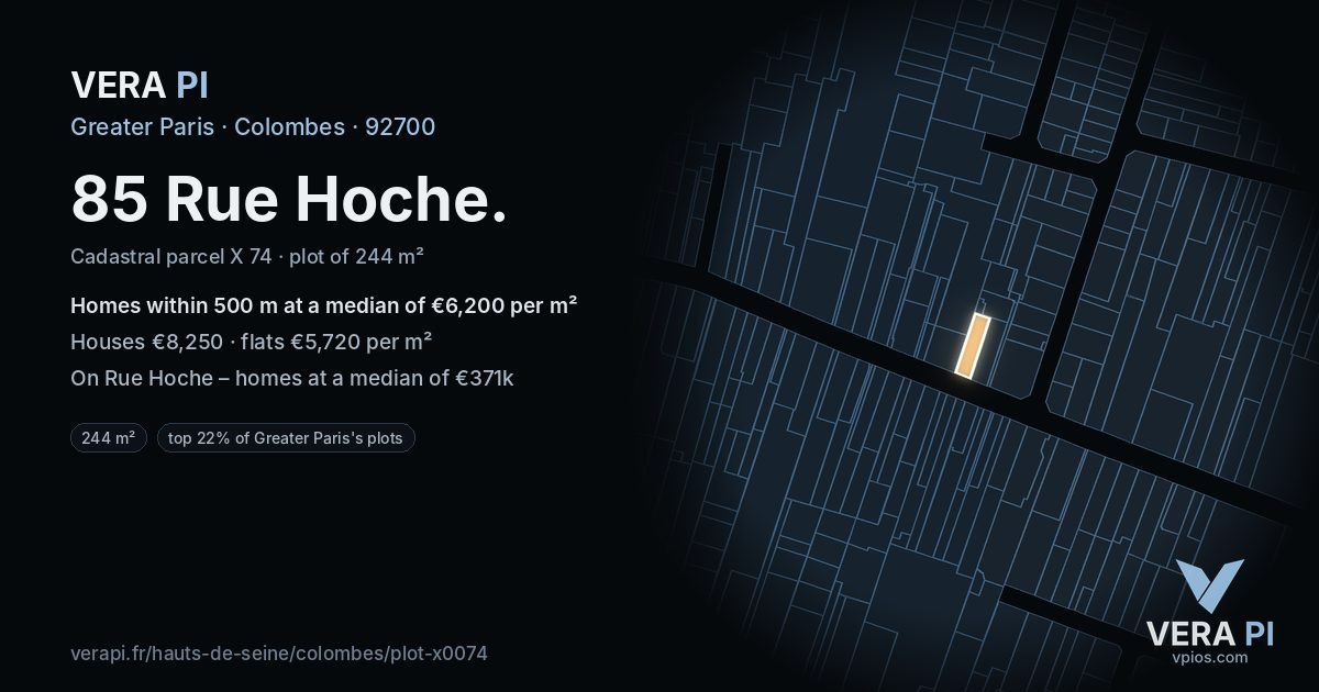 85 Rue Hoche, Colombes at night – the plot lit, the parcels around coloured by the prices near them