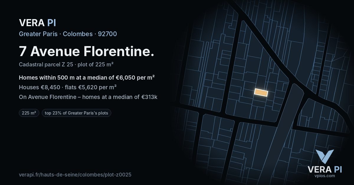 7 Avenue Florentine, Colombes at night – the plot lit, the parcels around coloured by the prices near them
