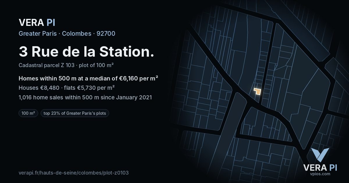 3 Rue de la Station, Colombes at night – the plot lit, the parcels around coloured by the prices near them
