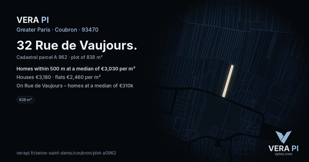 32 Rue de Vaujours, Coubron at night – the plot lit, the parcels around coloured by the prices near them