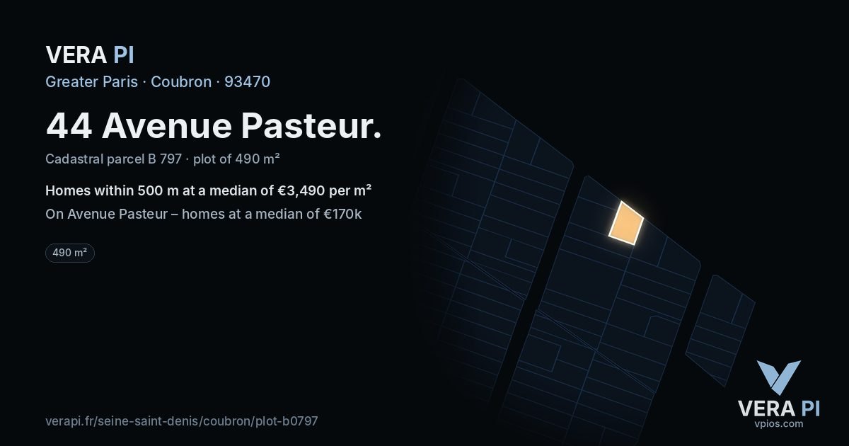 44 Avenue Pasteur, Coubron at night – the plot lit, the parcels around coloured by the prices near them