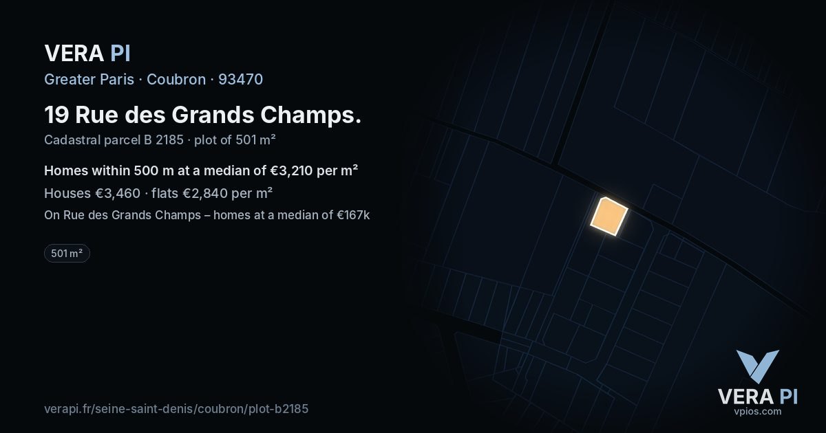 19 Rue des Grands Champs, Coubron at night – the plot lit, the parcels around coloured by the prices near them