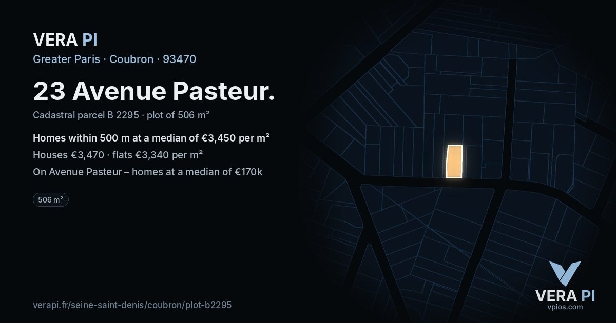23 Avenue Pasteur, Coubron at night – the plot lit, the parcels around coloured by the prices near them