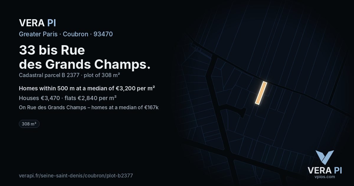 33 bis Rue des Grands Champs, Coubron at night – the plot lit, the parcels around coloured by the prices near them