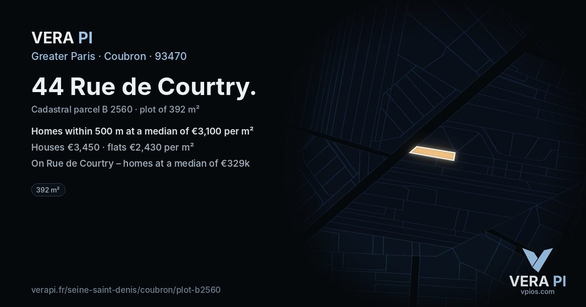 44 Rue de Courtry, Coubron at night – the plot lit, the parcels around coloured by the prices near them