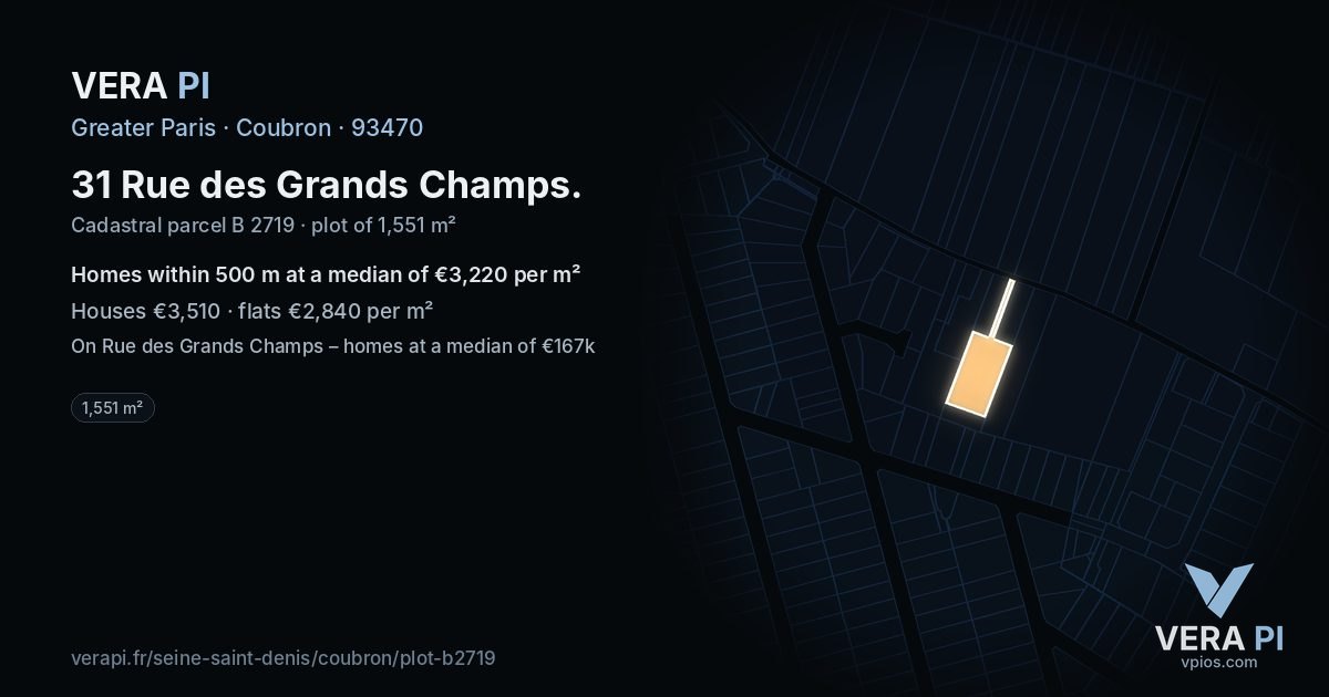 31 Rue des Grands Champs, Coubron at night – the plot lit, the parcels around coloured by the prices near them