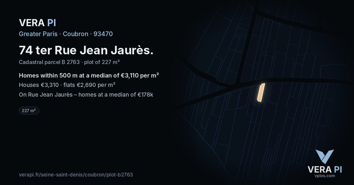 74 ter Rue Jean Jaurès, Coubron at night – the plot lit, the parcels around coloured by the prices near them