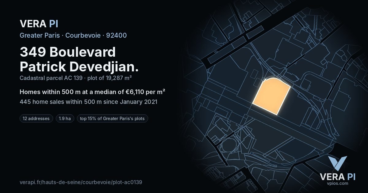 349 Boulevard Patrick Devedjian, Courbevoie at night – the plot lit, the parcels around coloured by the prices near them
