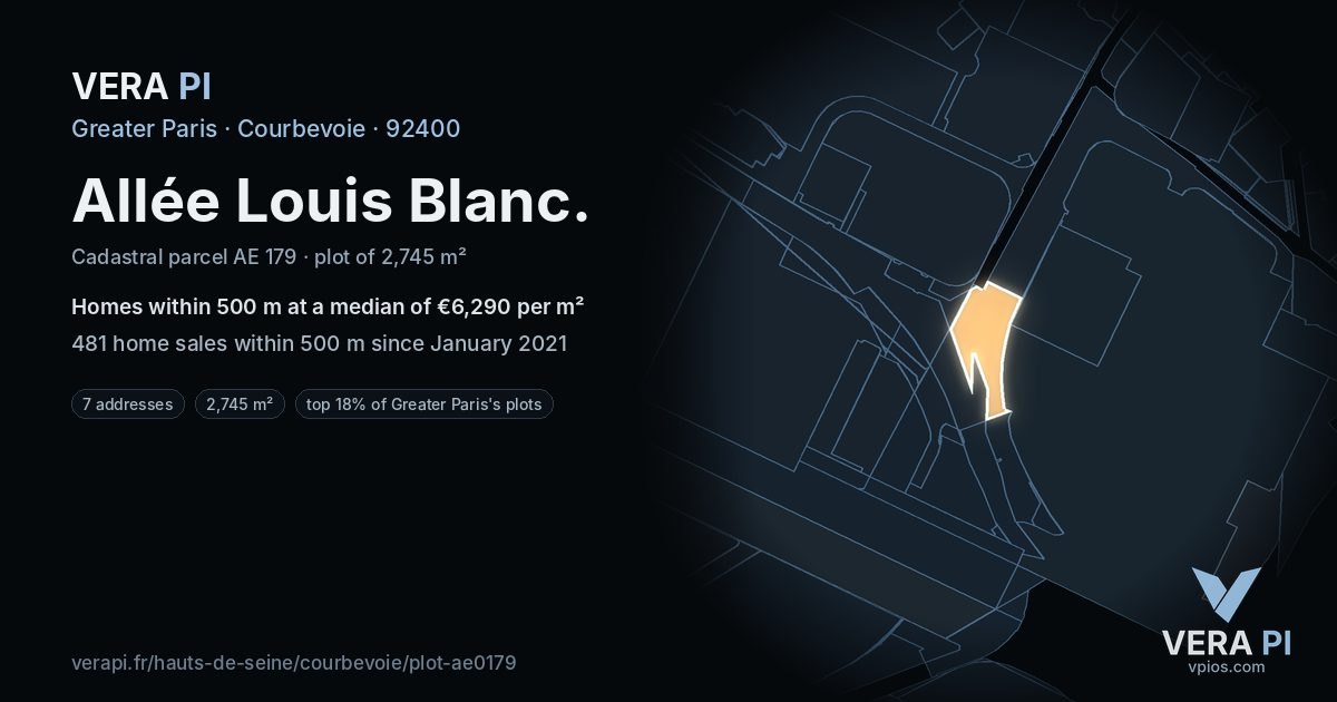 Allée Louis Blanc, Courbevoie at night – the plot lit, the parcels around coloured by the prices near them