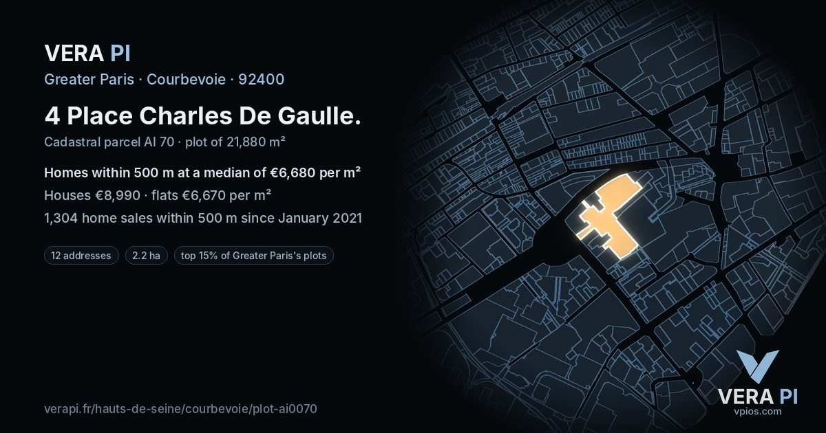 4 Place Charles De Gaulle, Courbevoie at night – the plot lit, the parcels around coloured by the prices near them