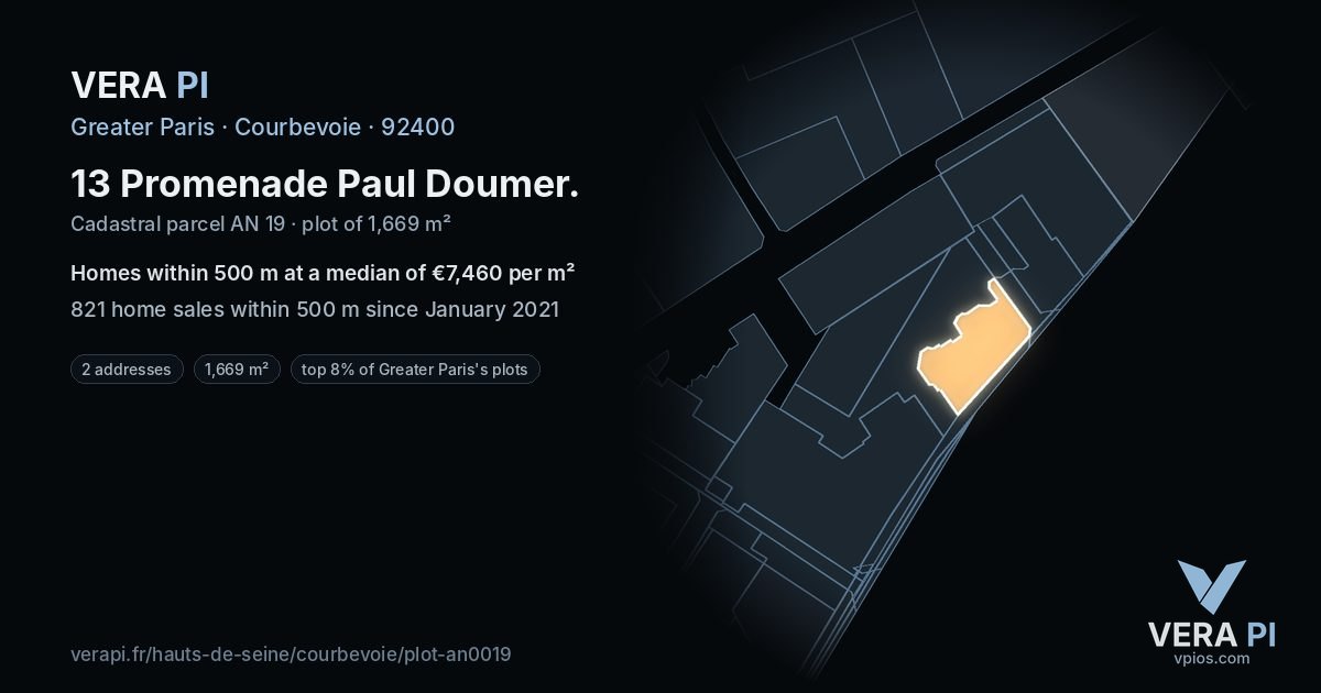 13 Promenade Paul Doumer, Courbevoie at night – the plot lit, the parcels around coloured by the prices near them