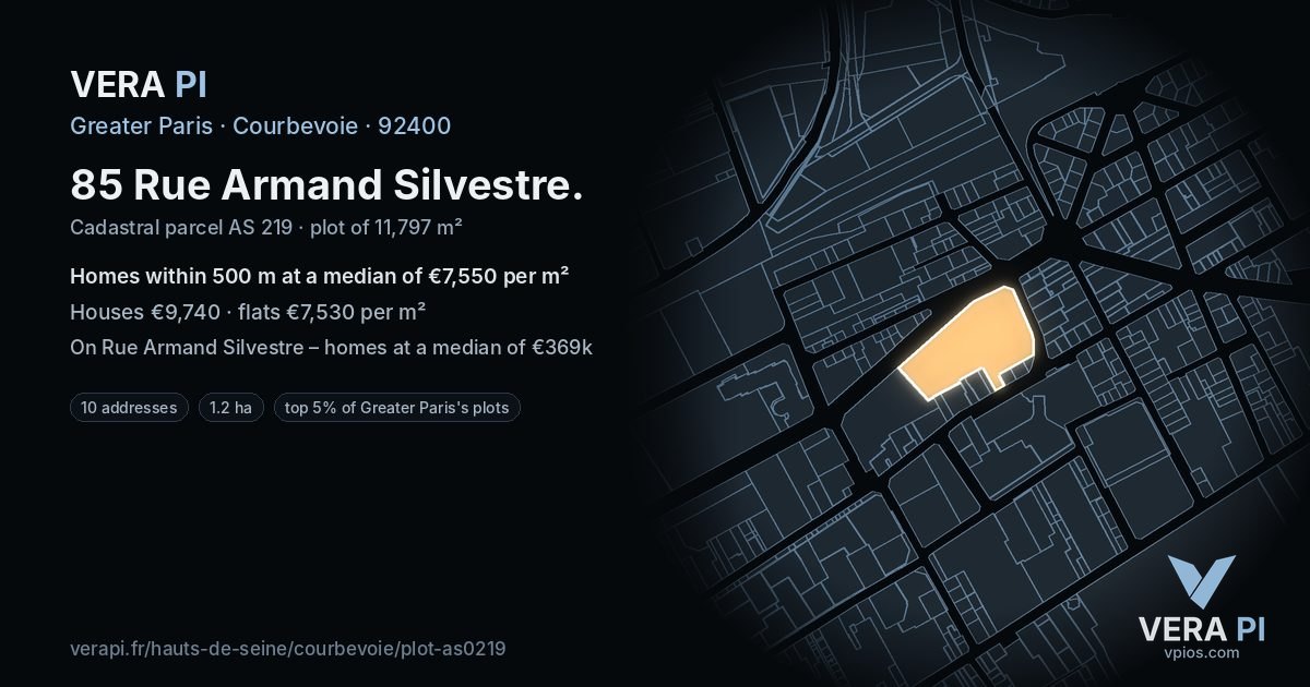 85 Rue Armand Silvestre, Courbevoie at night – the plot lit, the parcels around coloured by the prices near them
