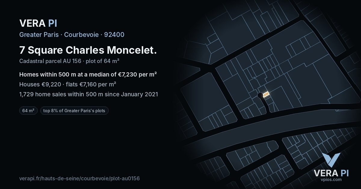 7 Square Charles Moncelet, Courbevoie at night – the plot lit, the parcels around coloured by the prices near them