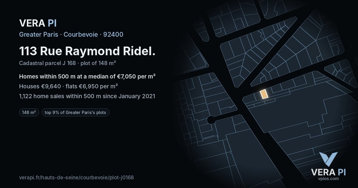 113 Rue Raymond Ridel, Courbevoie at night – the plot lit, the parcels around coloured by the prices near them