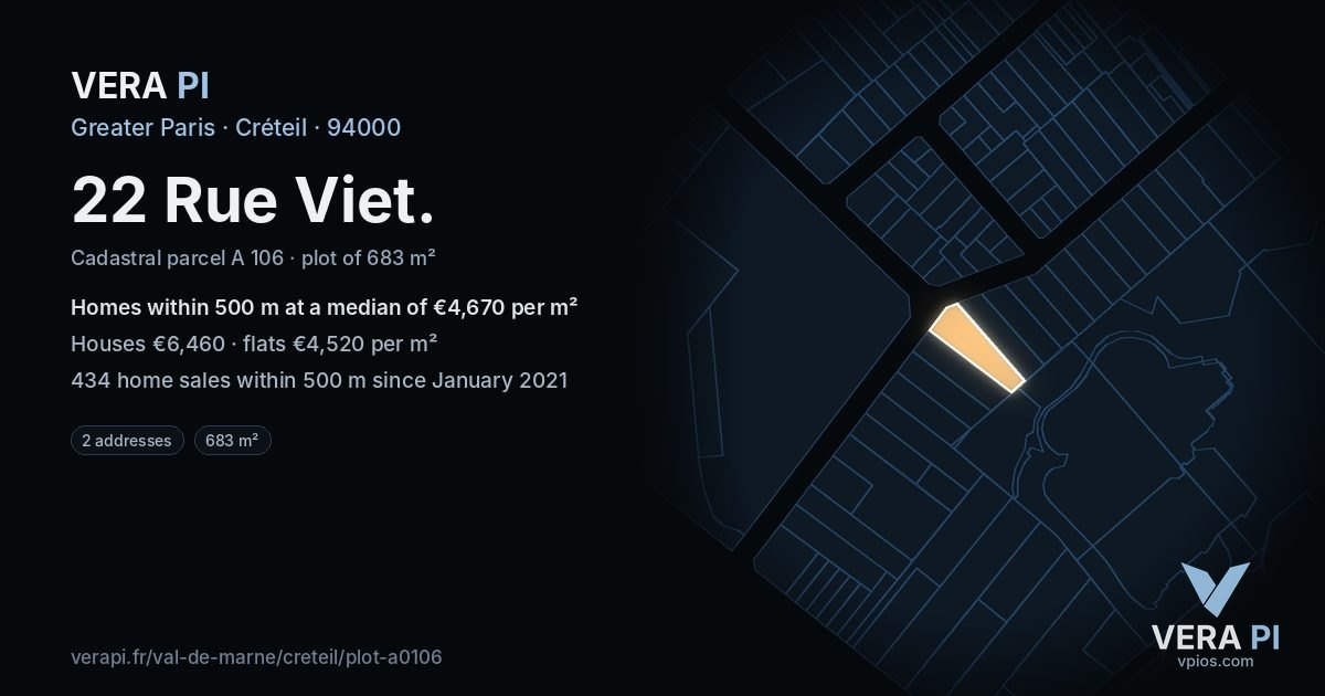 22 Rue Viet, Créteil at night – the plot lit, the parcels around coloured by the prices near them