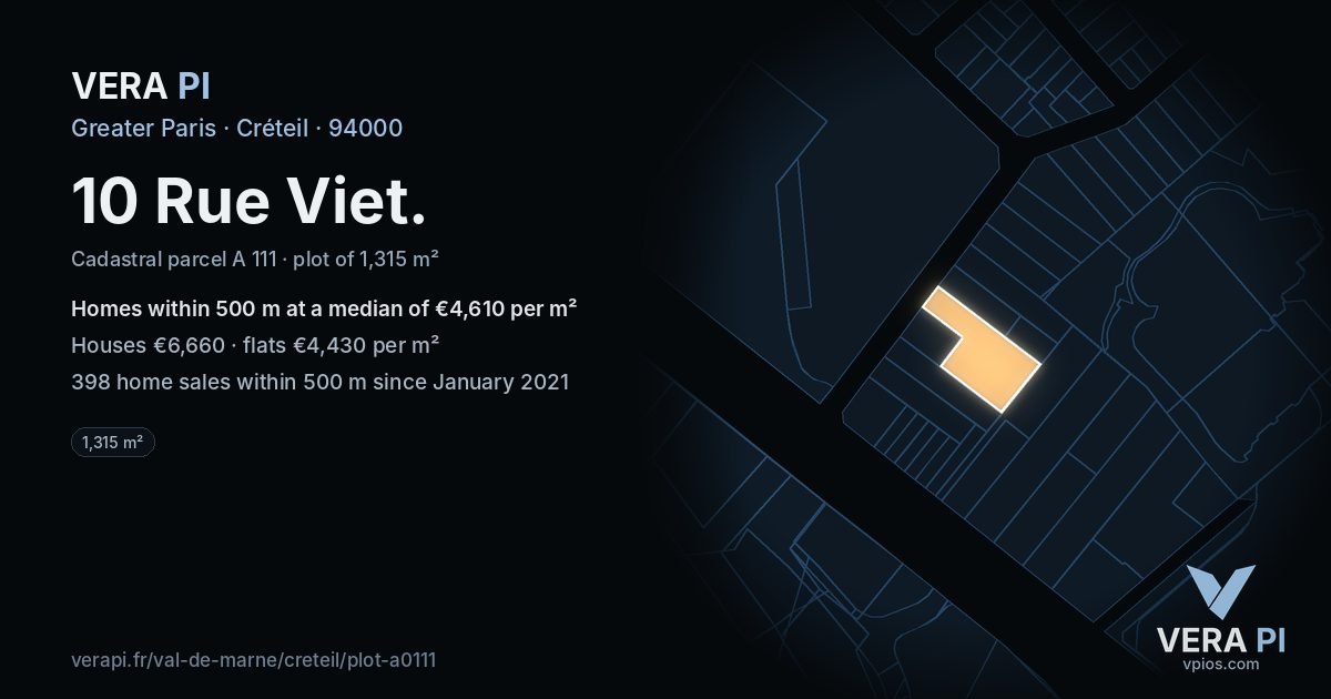 10 Rue Viet, Créteil at night – the plot lit, the parcels around coloured by the prices near them