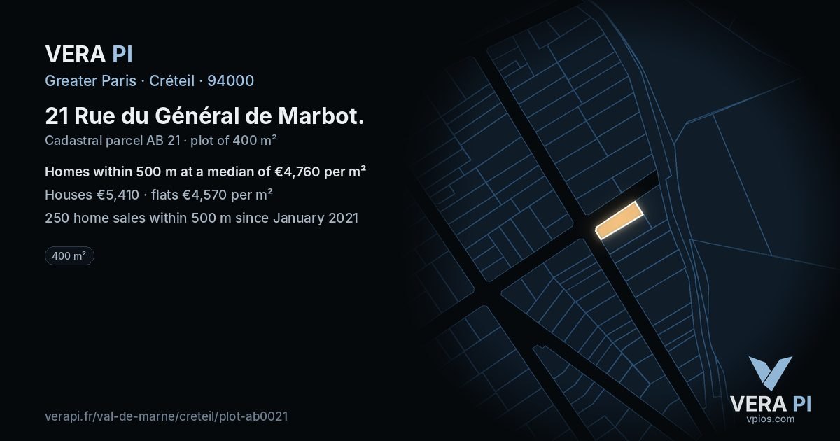 21 Rue du Général de Marbot, Créteil at night – the plot lit, the parcels around coloured by the prices near them