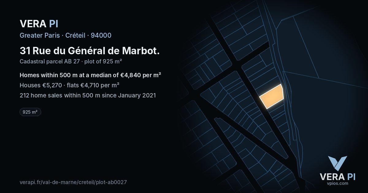 31 Rue du Général de Marbot, Créteil at night – the plot lit, the parcels around coloured by the prices near them