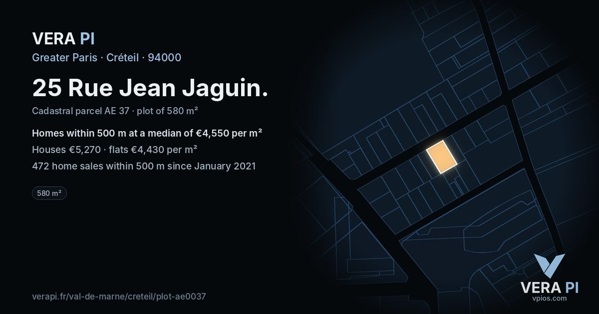 25 Rue Jean Jaguin, Créteil at night – the plot lit, the parcels around coloured by the prices near them