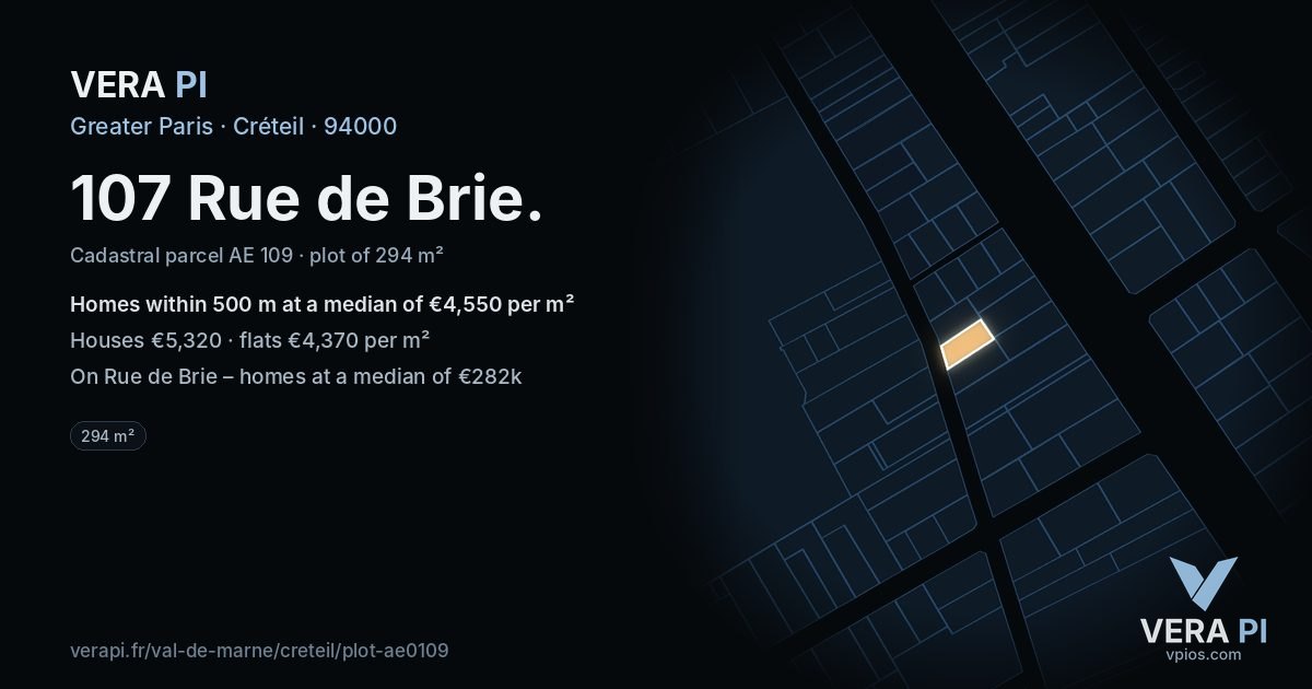 107 Rue de Brie, Créteil at night – the plot lit, the parcels around coloured by the prices near them