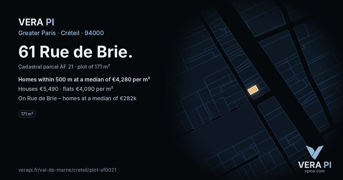 61 Rue de Brie, Créteil at night – the plot lit, the parcels around coloured by the prices near them