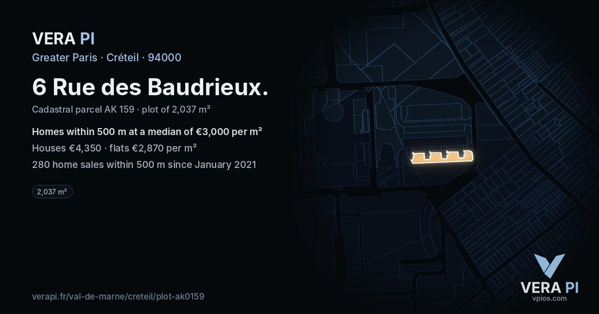 6 Rue des Baudrieux, Créteil at night – the plot lit, the parcels around coloured by the prices near them
