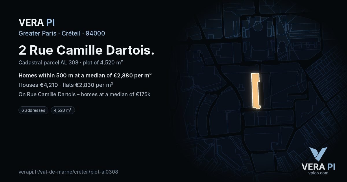 2 Rue Camille Dartois, Créteil at night – the plot lit, the parcels around coloured by the prices near them