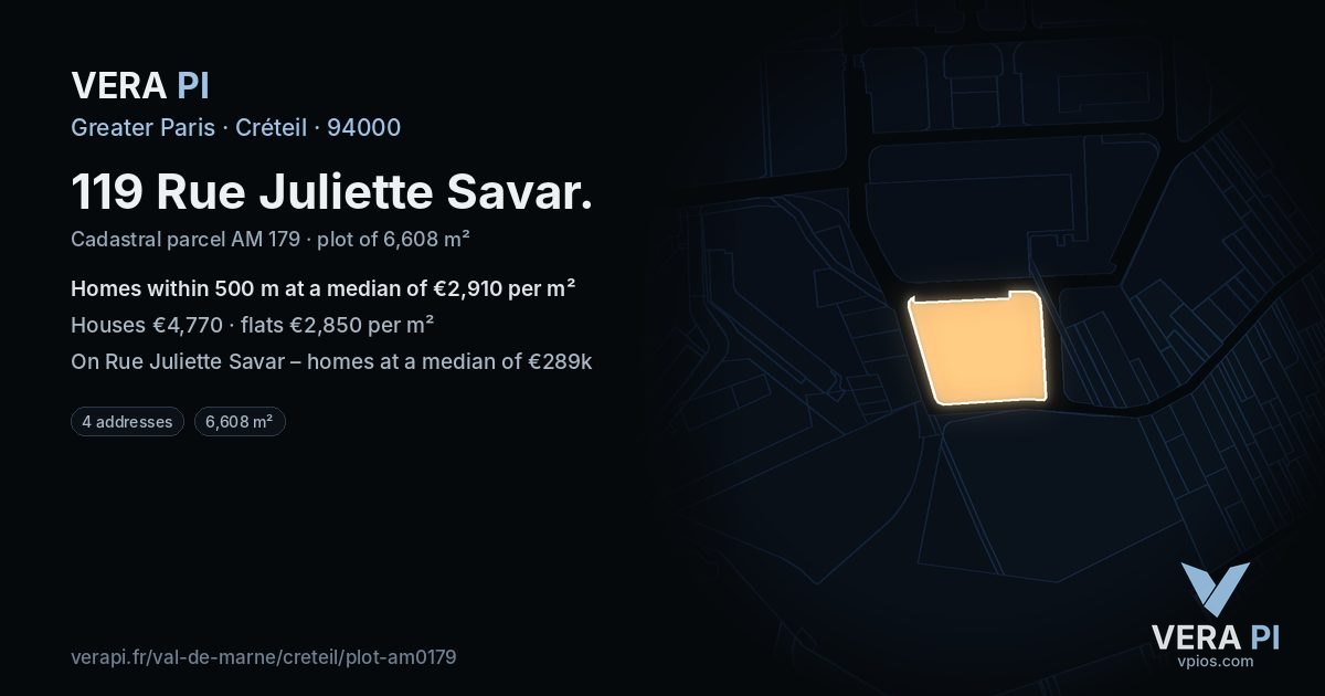 119 Rue Juliette Savar, Créteil at night – the plot lit, the parcels around coloured by the prices near them