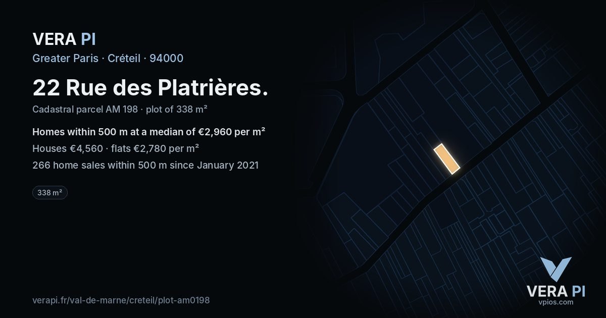22 Rue des Platrières, Créteil at night – the plot lit, the parcels around coloured by the prices near them