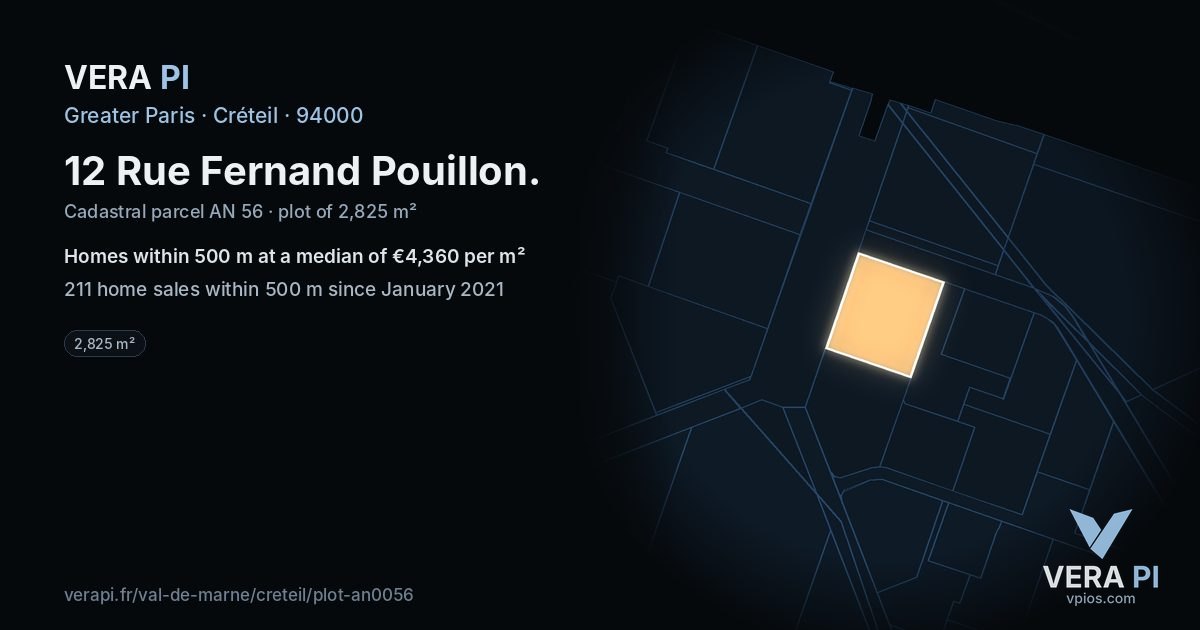 12 Rue Fernand Pouillon, Créteil at night – the plot lit, the parcels around coloured by the prices near them
