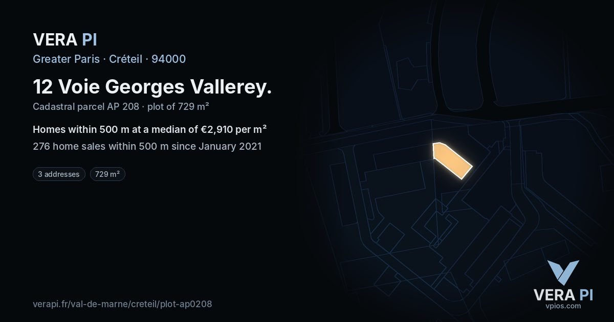 12 Voie Georges Vallerey, Créteil at night – the plot lit, the parcels around coloured by the prices near them