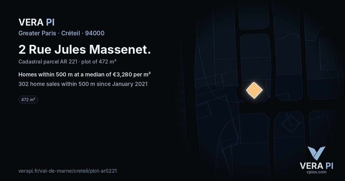 2 Rue Jules Massenet, Créteil at night – the plot lit, the parcels around coloured by the prices near them