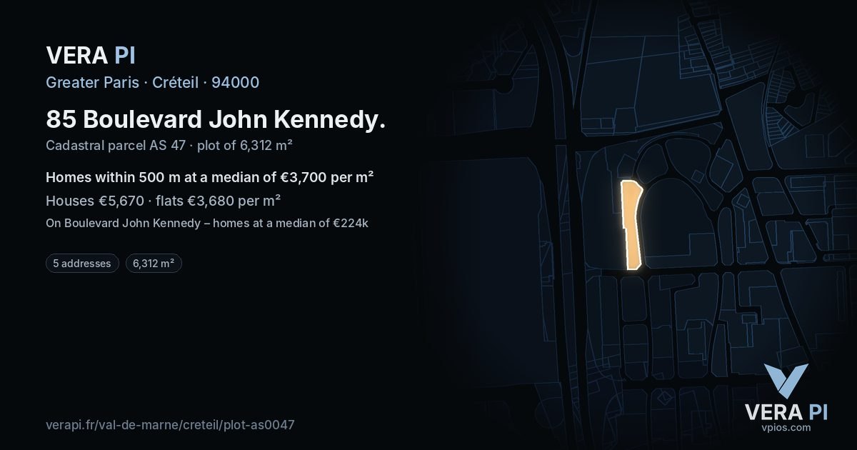85 Boulevard John Kennedy, Créteil at night – the plot lit, the parcels around coloured by the prices near them