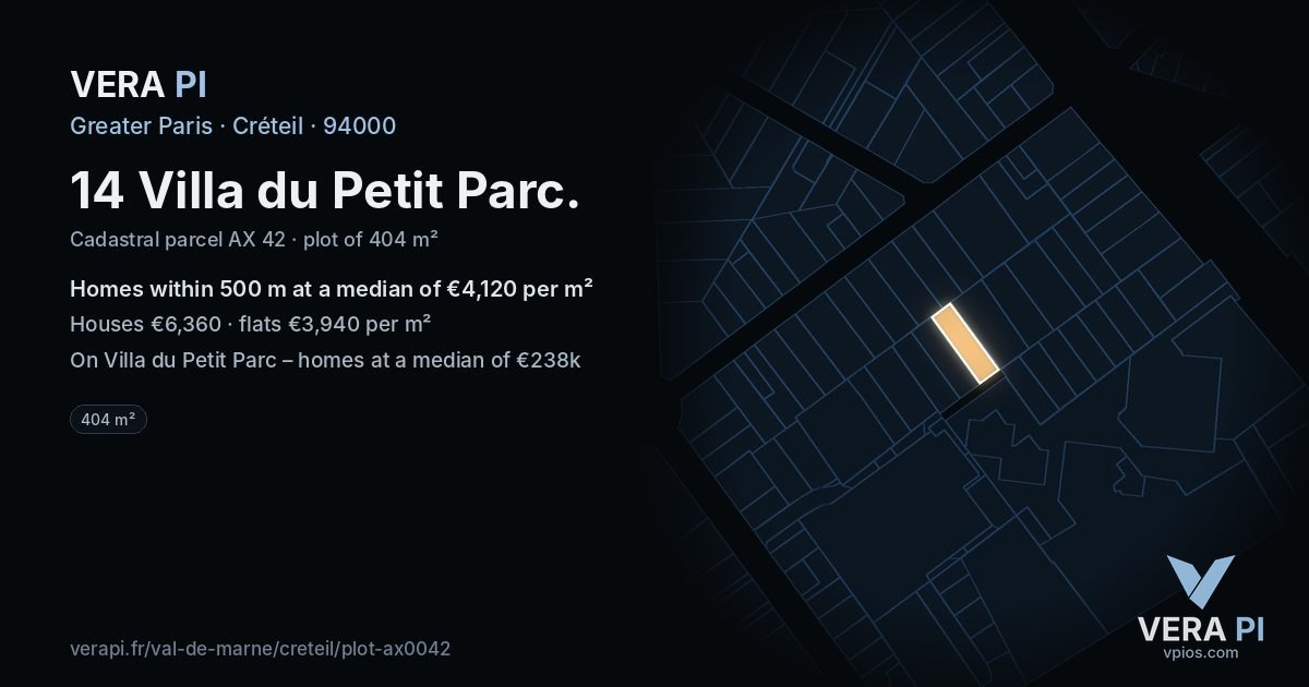 14 Villa du Petit Parc, Créteil at night – the plot lit, the parcels around coloured by the prices near them