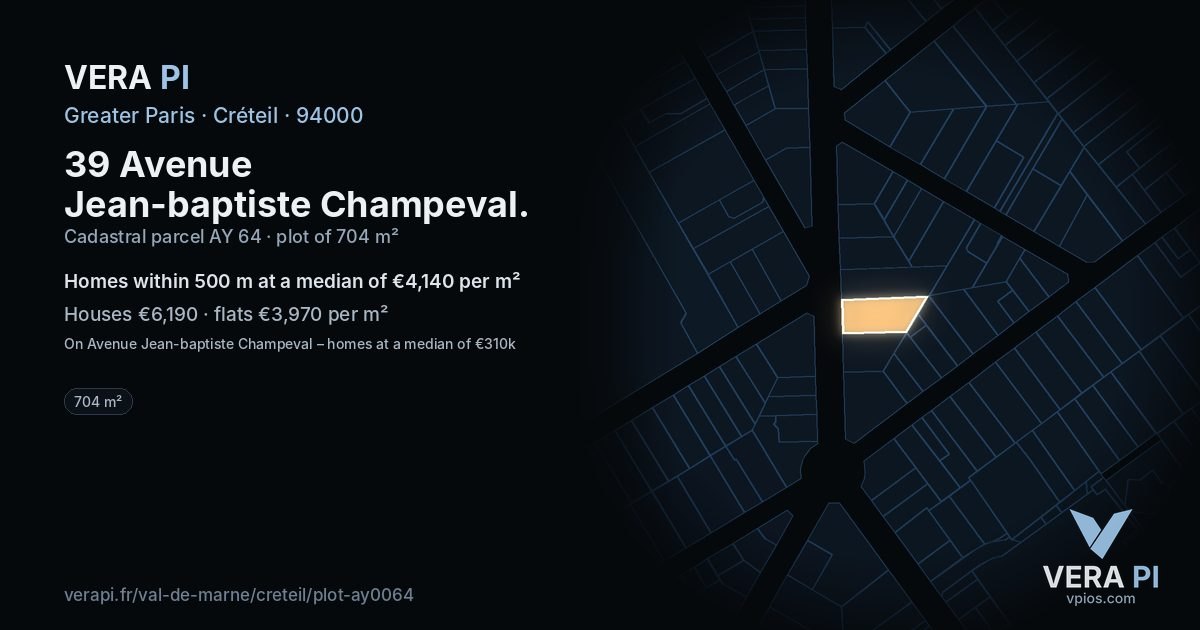 39 Avenue Jean-baptiste Champeval, Créteil at night – the plot lit, the parcels around coloured by the prices near them