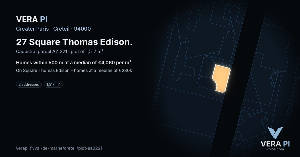 27 Square Thomas Edison, Créteil at night – the plot lit, the parcels around coloured by the prices near them